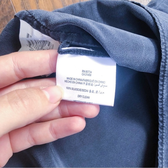 BCBGMaxAzria • black silk mini dress dolman sleeve cold shoulder shift tunic - Picture 8 of 10